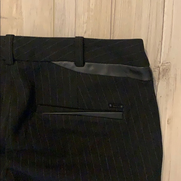 ONLY Cropped Trousers - Picture 6 of 6